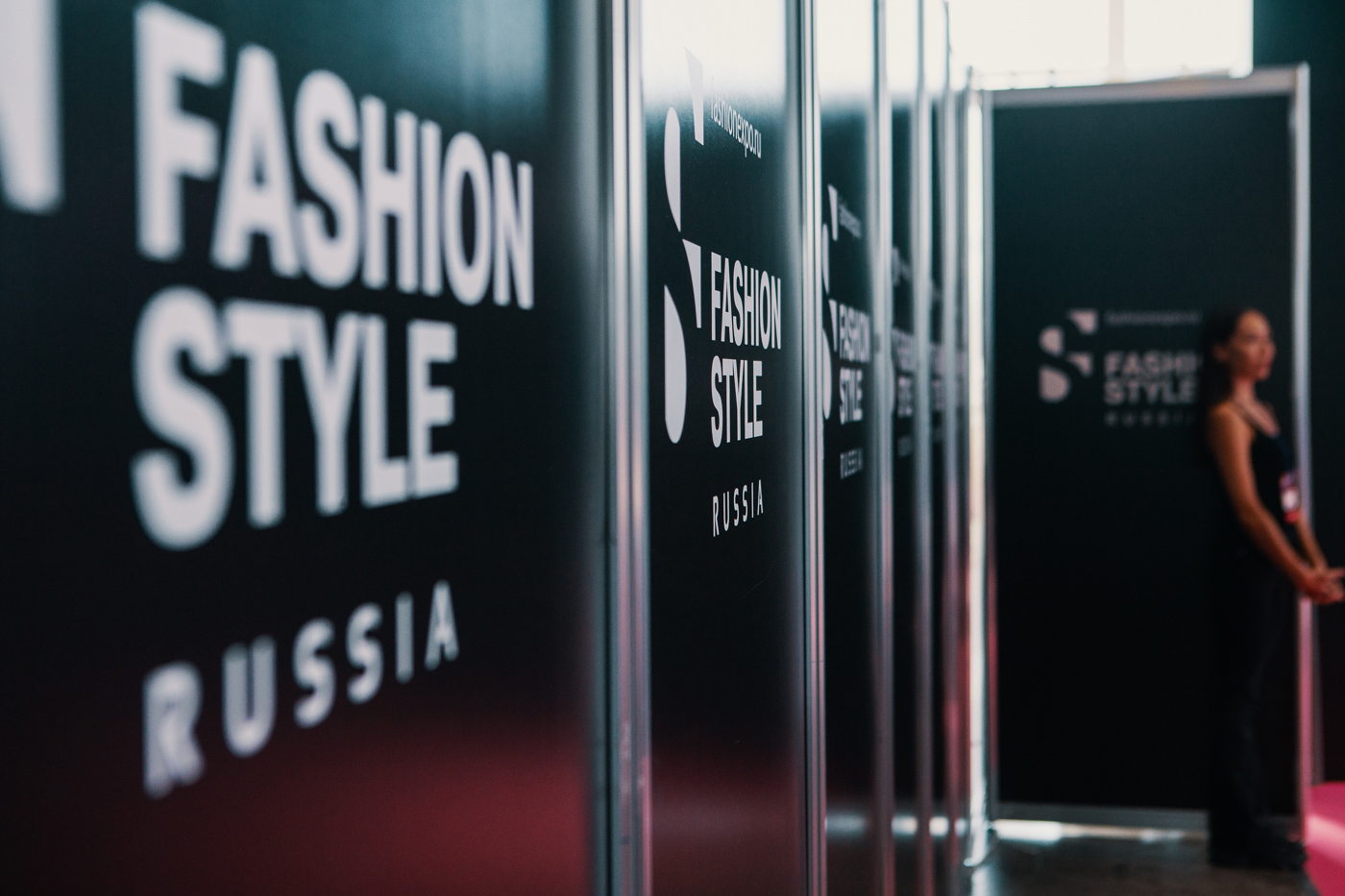 Новость: В Москве состоится международная выставка FASHION STYLE RUSSIA. |  Швейник.онлайн